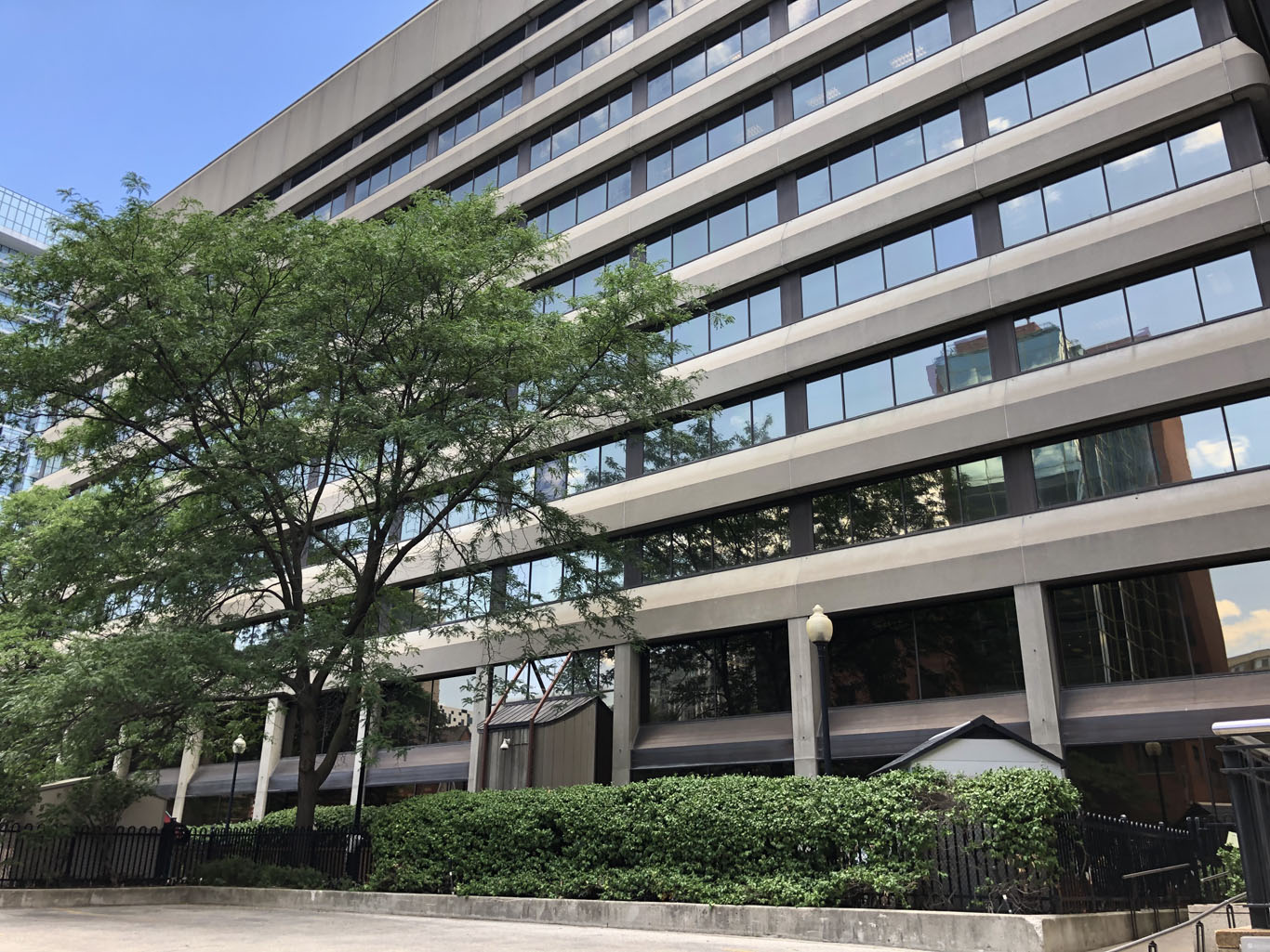 Canada Life - 190 Simcoe (owner)